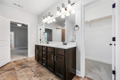 2125 Eagles Ridge Cv, Cantonment, FL 32533 photo 12