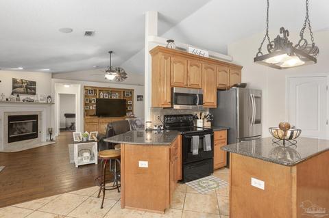 6087 Jameson Cr, Pace, FL 32571 photo 11