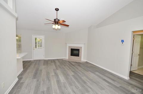 6070 Jameson Cr, Pace, FL 32571 photo 5