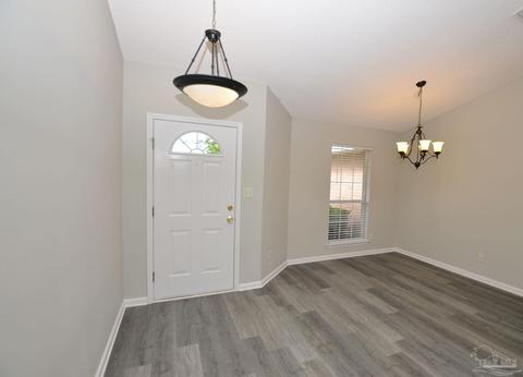 6070 Jameson Cr, Pace, FL 32571 photo 3