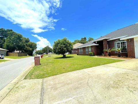4754 Thousand Oaks Blvd, Pace, FL 32571 photo 3