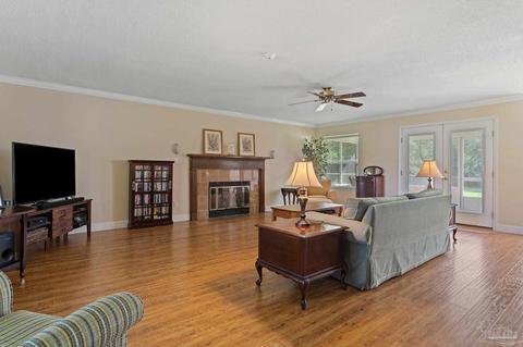 3260 Elcano Ln, Cantonment, FL 32533 photo 9
