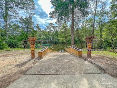 7677 Marshall Rd, Milton, FL 32583 photo 8