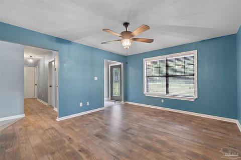 4570 Rambling Way, Pace, FL 32571 photo 9