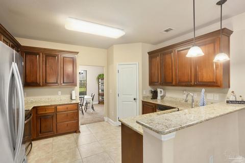 5208 Parkside Dr, Pace, FL 32571 photo 10
