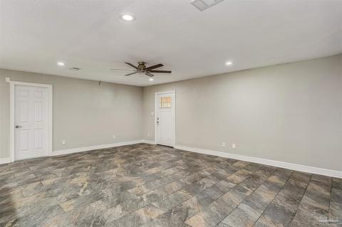 801 W Bogia Rd, Mcdavid, FL 32568 photo 9