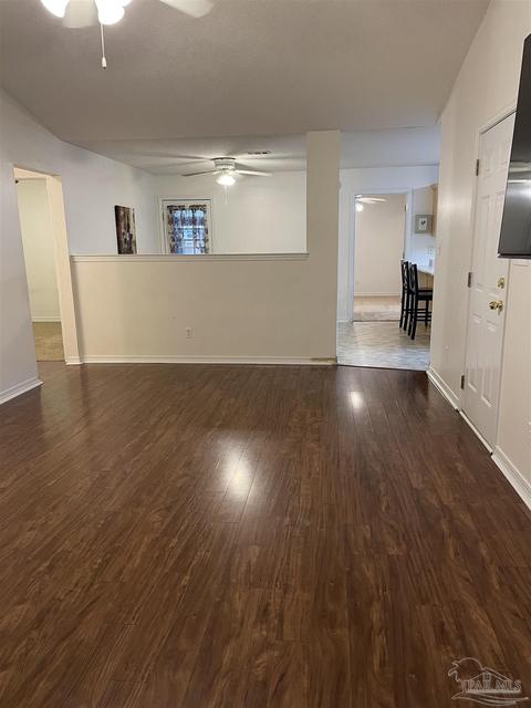 5697 Ridge Ave, Milton, FL 32583 photo 9