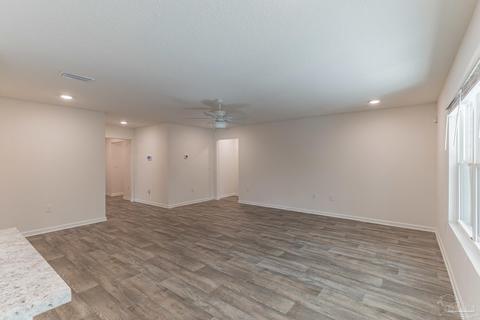 4642 Perception Cir, Milton, FL 32570 photo 9