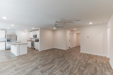 4642 Perception Cir, Milton, FL 32570 photo 8