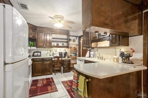 6301 Wisteria Dr, Milton, FL 32570 photo 14