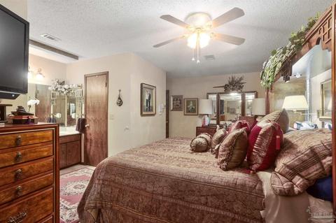 6301 Wisteria Dr, Milton, FL 32570 photo 7