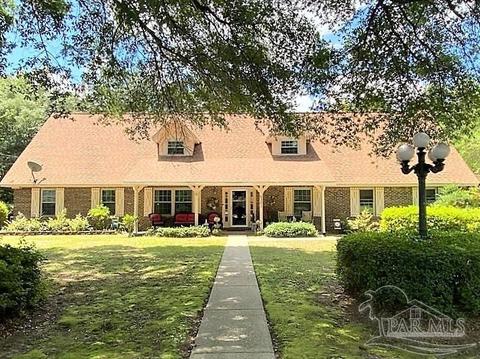 6301 Wisteria Dr, Milton, FL 32570 photo 1