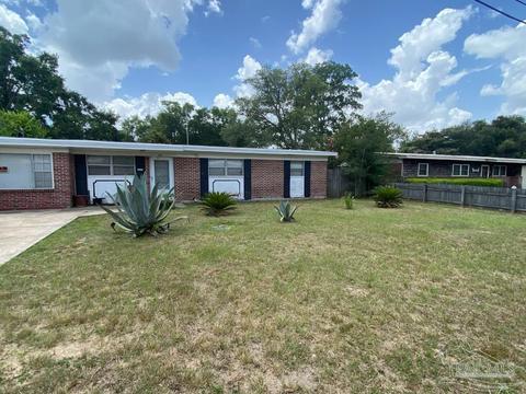 6431 Julia Dr, Milton, FL 32570 photo 1