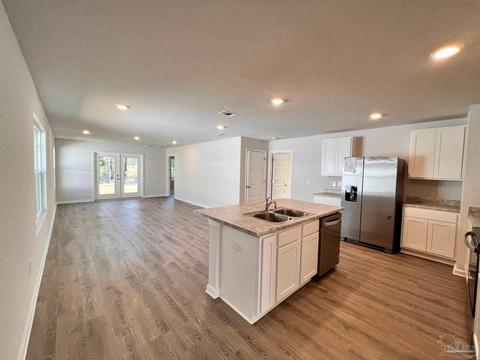 5386 Peach Dr, Pace, FL 32571 photo 5