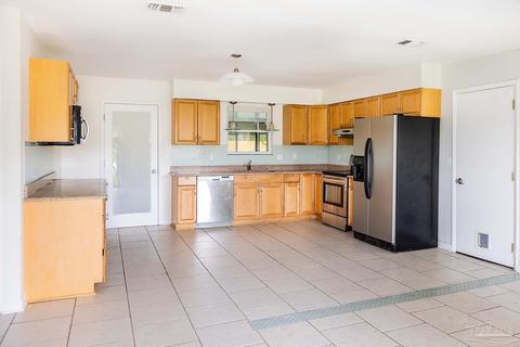 4273 N Island Rd, Pace, FL 32571 photo 3