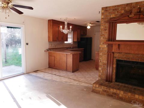 4233 N Island Rd, Pace, FL 32571 photo 5
