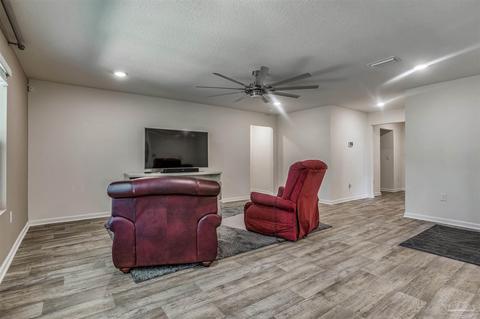 4660 Perception Cir, Milton, FL 32570 photo 8
