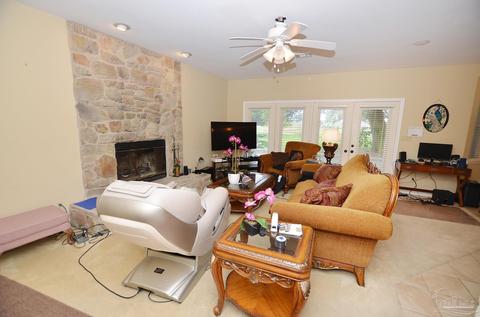 3205 St Andrews Dr, Pace, FL 32571 photo 6