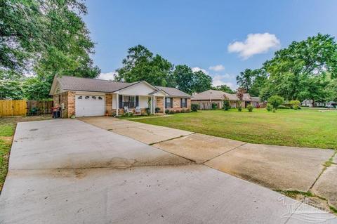 5109 Trenton Dr, Pace, FL 32571 photo 3