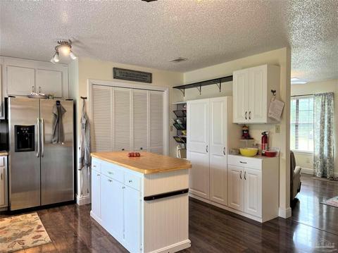 2410 S Pine Barren Rd, Mcdavid, FL 32568 photo 8