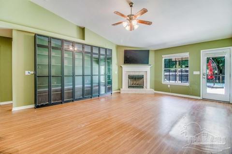 5316 Deer Oak Dr, Pace, FL 32571 photo 2