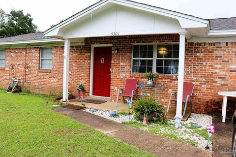 5305 Catalina St, Pace, FL 32571 photo 2