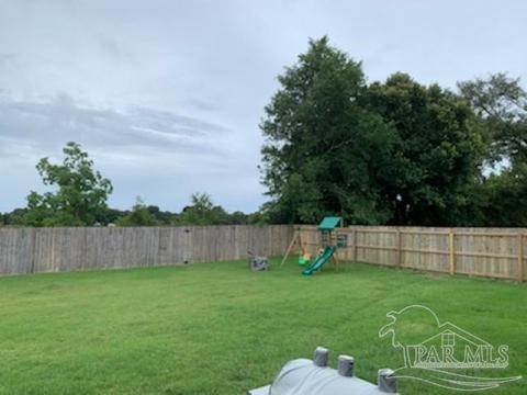 5486 Hollow Oak Ln, Pace, FL 32571 photo 4
