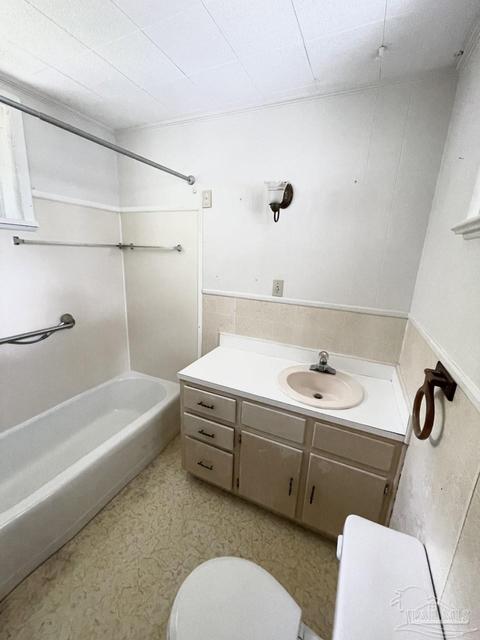5055 Combs St, Milton, FL 32570 photo 18