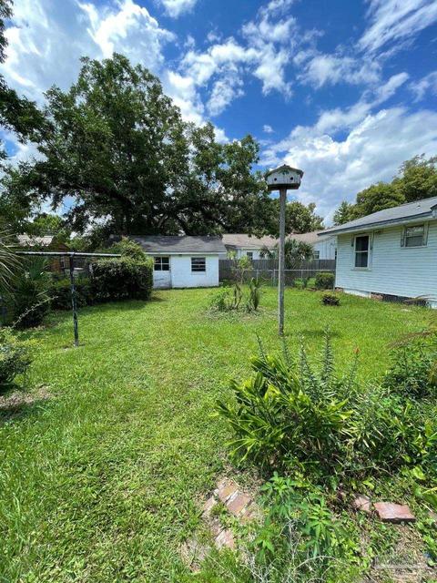 5055 Combs St, Milton, FL 32570 photo 4