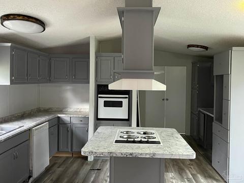 8810 Byrom Campbell Rd, Pace, FL 32571 photo 8