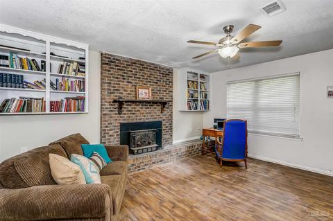 5638 Windham Rd, Milton, FL 32570 photo 6