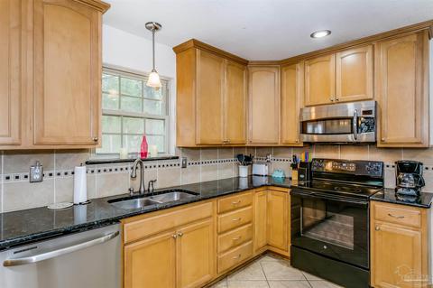 5638 Windham Rd, Milton, FL 32570 photo 9