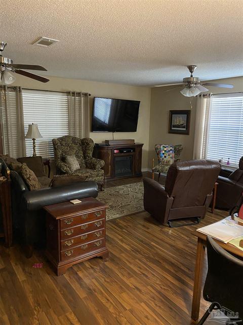 3871 Adams Rd, Pace, FL 32571 photo 2