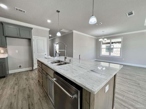 2310 Oglethorpe Ln, Cantonment, FL 32533 photo 4