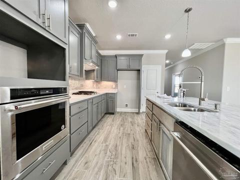 2310 Oglethorpe Ln, Cantonment, FL 32533 photo 3
