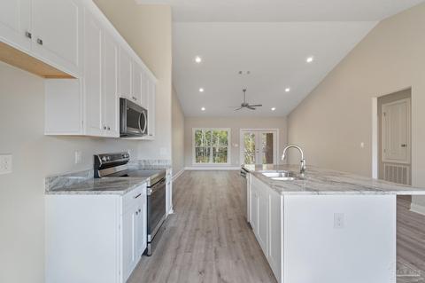 5596 Kailey Rd, Milton, FL 32583 photo 9