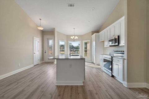 5596 Kailey Rd, Milton, FL 32583 photo 7