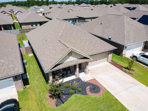 3777 Hawks Landing Cir, Pace, FL 32571 photo 2
