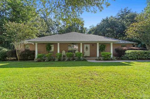 5718 Whispering Woods Dr, Pace, FL 32571 photo 1