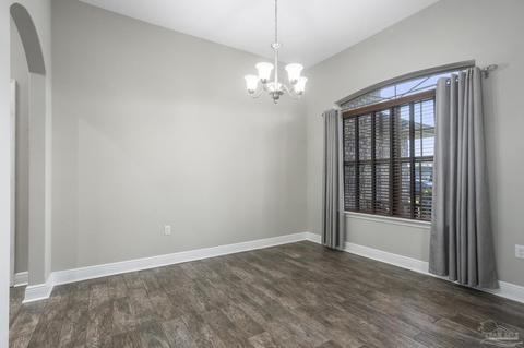 4817 Perspective Dr, Milton, FL 32570 photo 8