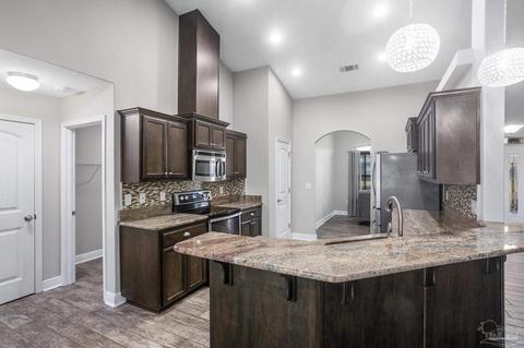 4817 Perspective Dr, Milton, FL 32570 photo 13