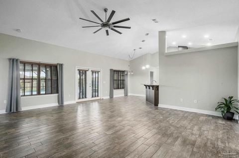 4817 Perspective Dr, Milton, FL 32570 photo 10