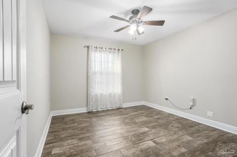 4817 Perspective Dr, Milton, FL 32570 photo 21
