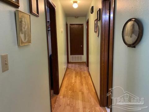 4669 Evelyn St, Pace, FL 32571 photo 4