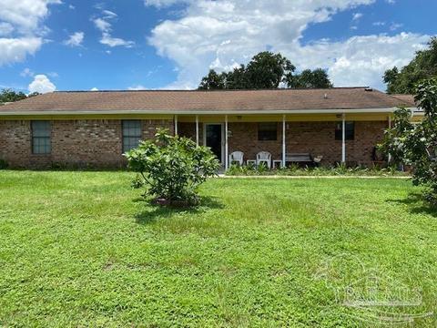 4669 Evelyn St, Pace, FL 32571 photo 1