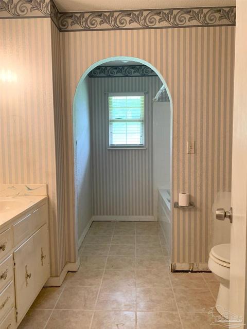 4804 Royal Pines Dr, Pace, FL 32571 photo 16