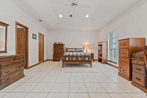 4594 Amblewood Ct, Pace, FL 32571 photo 11