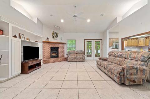 4594 Amblewood Ct, Pace, FL 32571 photo 5