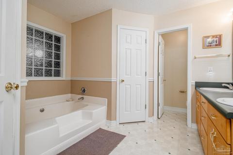 2120 Handy Rd, Cantonment, FL 32533 photo 17