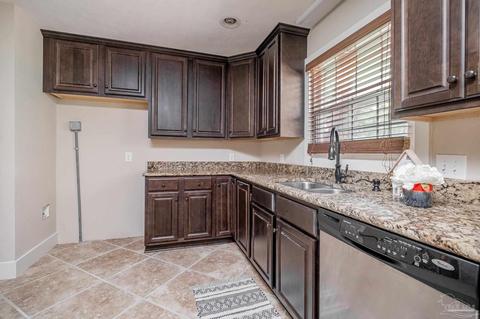 9661 Pinecone Dr, Cantonment, FL 32533 photo 13